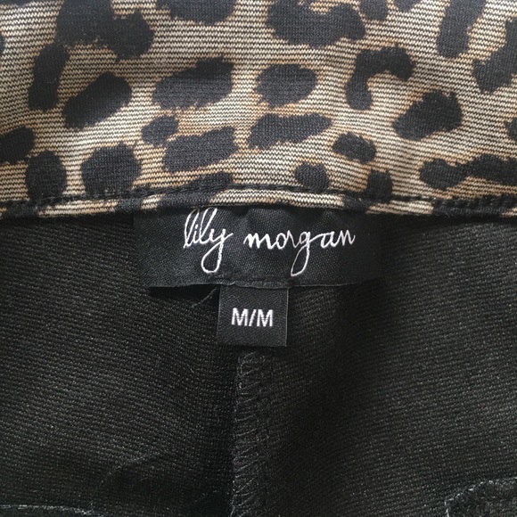 2/$18 Lilly Morgan Leopard Print Pants Size Medium - Picture 11 of 14